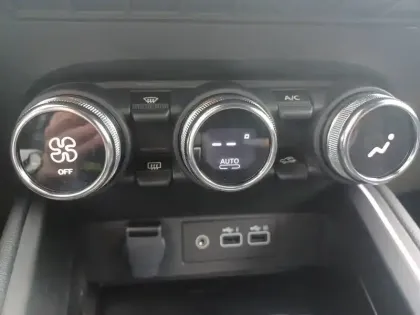 Photo 26 Renault Clio  E-Tech full hybrid 145 ch GSR2