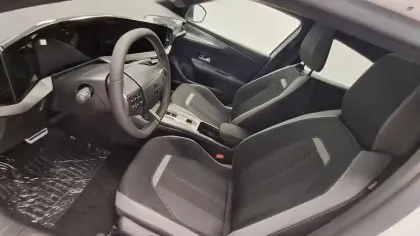 Photo 22 Opel Mokka  1.2 Turbo Hybrid 145 ch e-DCT6