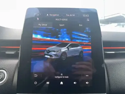 Photo 24 Renault Clio  E-Tech 140