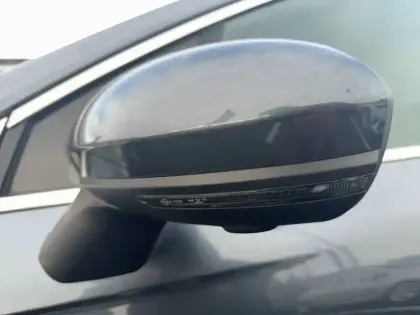 Photo 8 Renault Clio  E-Tech 140