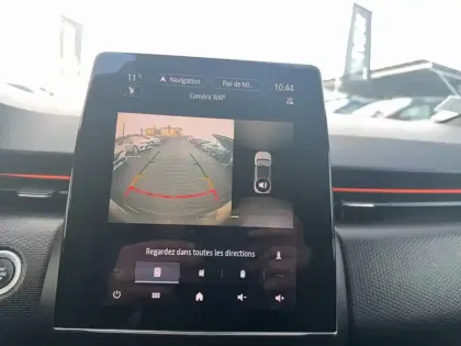 Photo 41 Renault Clio  E-Tech 140