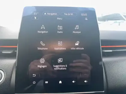 Photo 21 Renault Clio  E-Tech 140