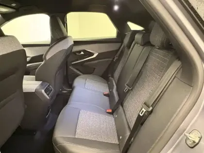 Photo 56 Peugeot 3008  Hybrid 145 e-DCS6