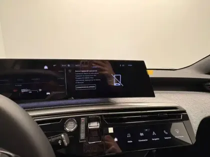 Photo 78 Peugeot 3008  Hybrid 145 e-DCS6