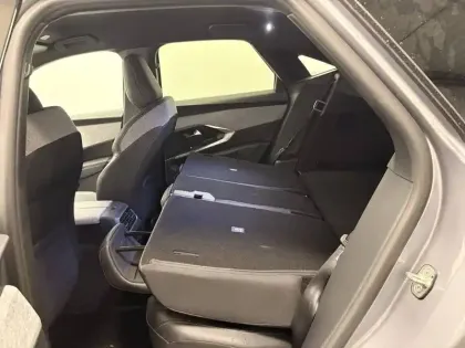 Photo 70 Peugeot 3008  Hybrid 145 e-DCS6