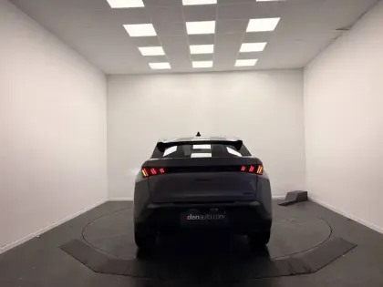 Photo 47 Peugeot 3008  Hybrid 145 e-DCS6