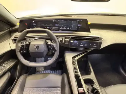 Photo 59 Peugeot 3008  Hybrid 145 e-DCS6