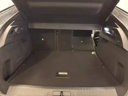 Photo 68 Peugeot 3008  Hybrid 145 e-DCS6