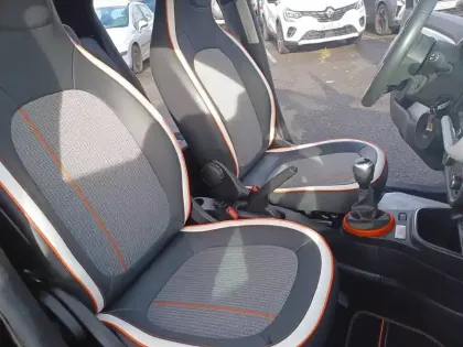 Photo 11 Renault Twingo  III SCe 65 - 21