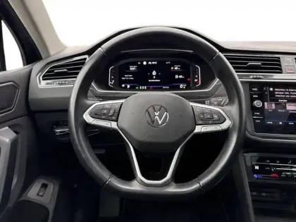 Photo 15 Volkswagen Tiguan  2.0 TDI 150ch DSG7