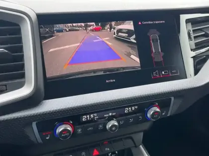 Photo 38 Audi A1  Sportback 30 TFSI 116 ch S tronic 7