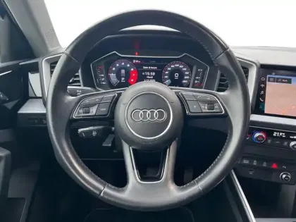 Photo 15 Audi A1  Sportback 30 TFSI 116 ch S tronic 7