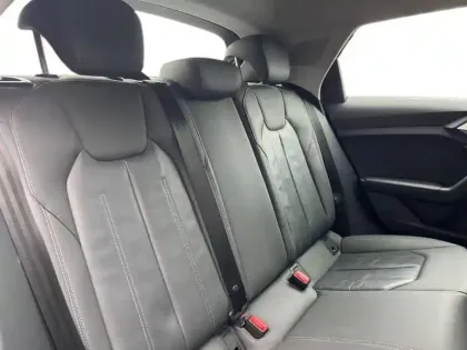 Photo 9 Audi A1  Sportback 30 TFSI 116 ch S tronic 7