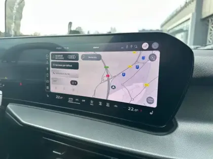 Photo 19 Audi Q3  TFSI 150 ch Hybride S tronic 7