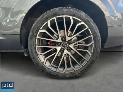 Photo 18 Audi Q3  TFSI 150 ch Hybride S tronic 7