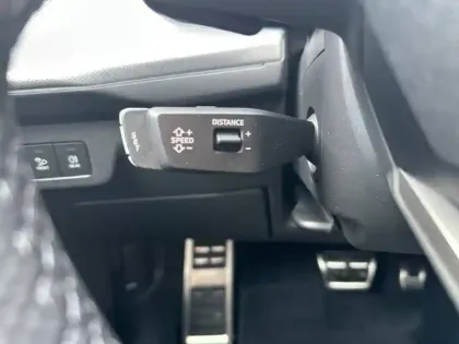 Photo 28 Audi Q3  TFSI 150 ch Hybride S tronic 7