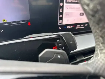 Photo 30 Audi Q3  TFSI 150 ch Hybride S tronic 7