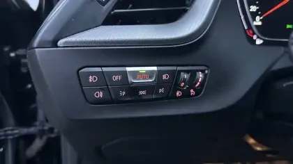 Photo 9 BMW Serie 1 116i 109 ch