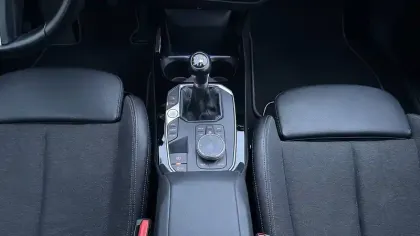 Photo 15 BMW Serie 1 116i 109 ch