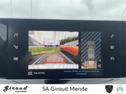 Photo 12 Peugeot 2008  PureTech 130 S&S BVM6