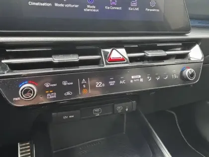 Photo 12 Kia Niro  EV Electrique 204 ch