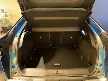 Photo 9 Peugeot 3008  Hybrid 145 e-DCS6