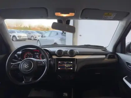 Photo 8 Suzuki Swift  1.2 Dualjet Hybrid