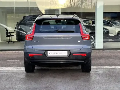 Photo 4 Volvo Xc40  Recharge 231 ch 1EDT