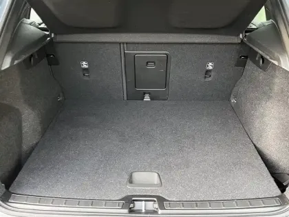 Photo 7 Volvo Xc40  Recharge 231 ch 1EDT