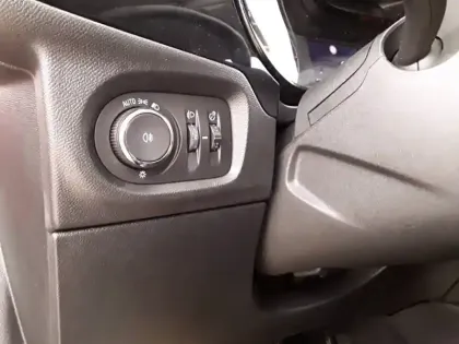 Photo 22 Opel Corsa  1.2 Turbo 100 ch BVM6