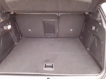 Photo 41 Peugeot 3008  Hybrid 225 e-EAT8