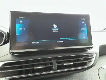 Photo 54 Peugeot 3008  Hybrid 225 e-EAT8