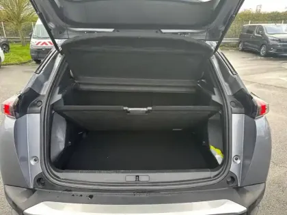 Photo 5 Peugeot 2008  Electrique 136 ch