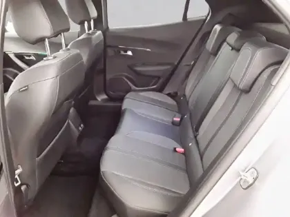 Photo 11 Peugeot 2008  Electrique 136 ch