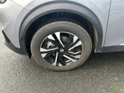 Photo 12 Peugeot 2008  Electrique 136 ch