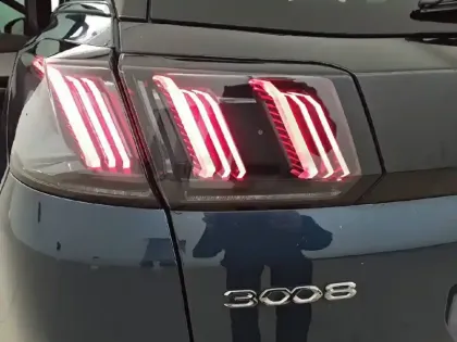 Photo 36 Peugeot 3008  BlueHDi 130ch S&S EAT8