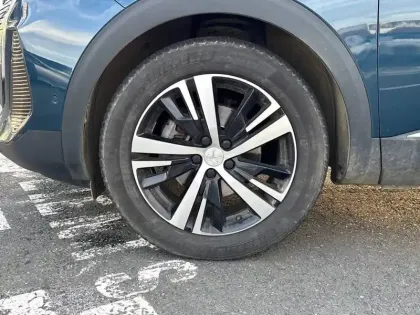 Photo 12 Peugeot 3008  BlueHDi 130ch S&S EAT8