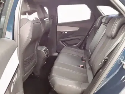 Photo 31 Peugeot 3008  BlueHDi 130ch S&S EAT8