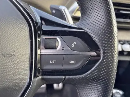 Photo 18 Peugeot 3008  BlueHDi 130ch S&S EAT8