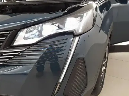 Photo 35 Peugeot 3008  BlueHDi 130ch S&S EAT8