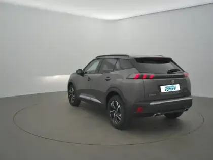 Photo 6 Peugeot 2008  PureTech 130 S&S BVM6