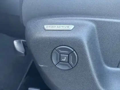 Photo 24 Volkswagen Tiguan  2.0 TDI 150ch DSG7