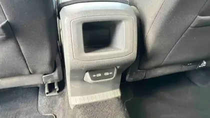 Photo 25 Volkswagen T-cross  1.0 TSI 110 Start/Stop DSG7