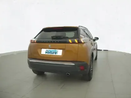Photo 64 Peugeot 2008  BlueHDi 130 S&S EAT8