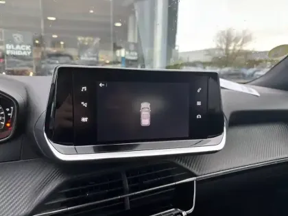 Photo 14 Peugeot 2008  BlueHDi 130 S&S EAT8