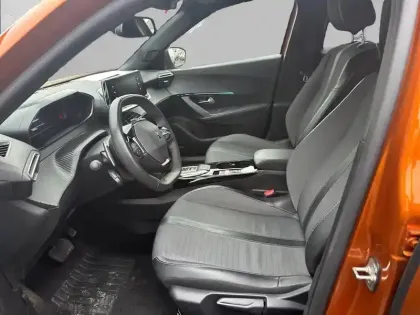 Photo 10 Peugeot 2008  BlueHDi 130 S&S EAT8