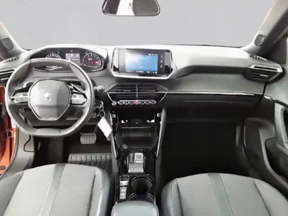 Photo 67 Peugeot 2008  BlueHDi 130 S&S EAT8