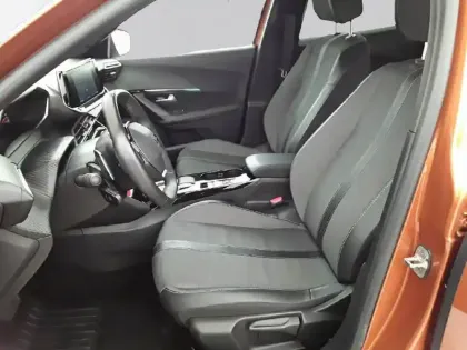 Photo 30 Peugeot 2008  BlueHDi 130 S&S EAT8