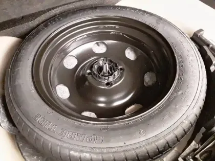 Photo 38 Peugeot 2008  BlueHDi 130 S&S EAT8