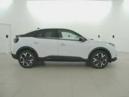 Photo 68 Citroën C4  Hybride 136 e-DCS6